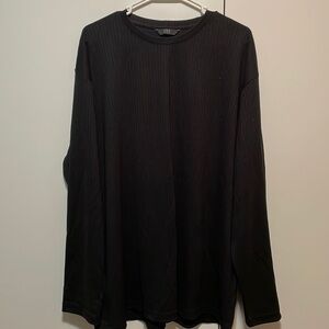 Mens long sleeved black shirt